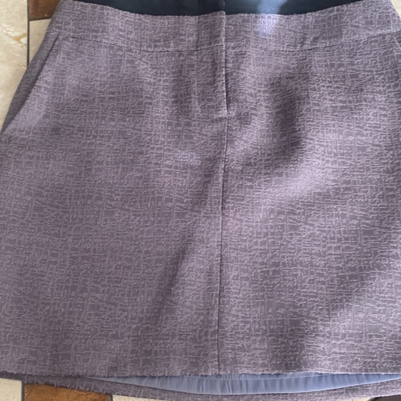 Ann Taylor Loft Skirt Length 17” size 6 - Picture 7 of 9